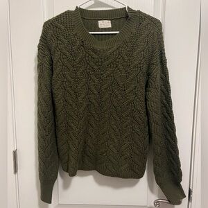 Dark Green Long Sleeve Sweater